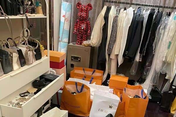 海原县回收一线品牌衣服